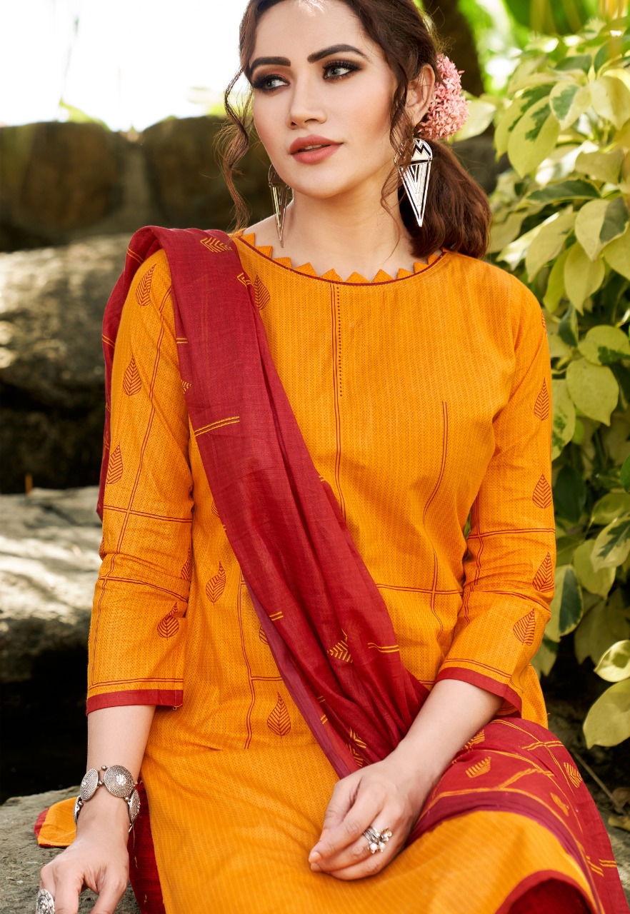 Sc Lyra 4 Latest Fancy Designer Festive Wear Printed Cotton Dress Material